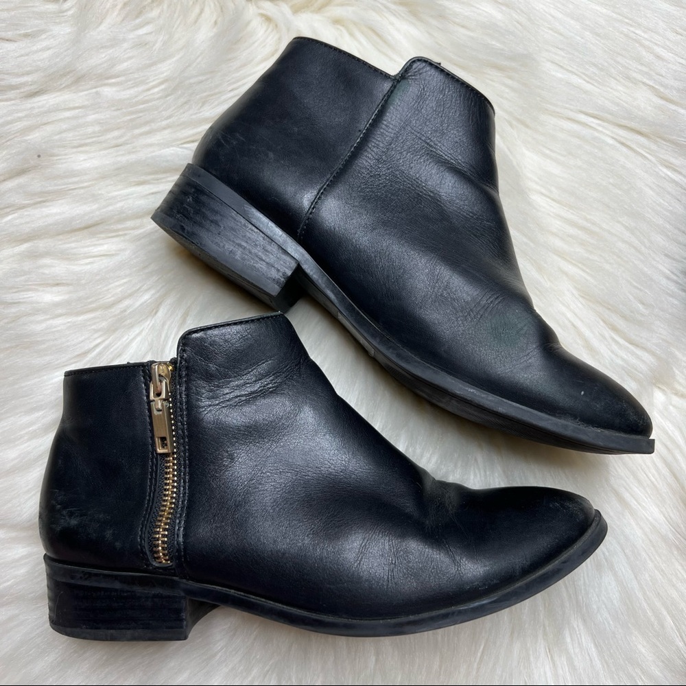 Women’s ALDO Black Leather Zippered Ankle Boots